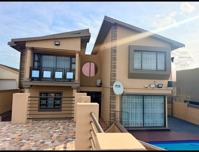 4 BEDROOM HOUSE FOR SALE IN RESERVOIR HILLS